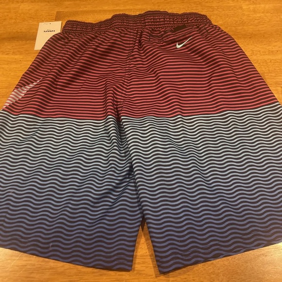 Nike Swim Men's Horizon Stripe 9" Medium Short Ghost Blue NESSC616 447 New Tags - Picture 6 of 6